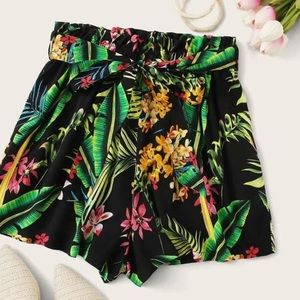 Tropical shorts